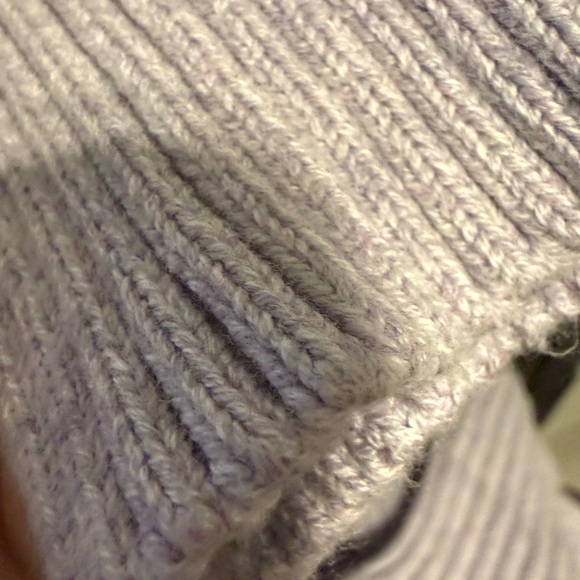 NorthStyle Soft Lilac Turtleneck Sweater - Picture 3 of 9